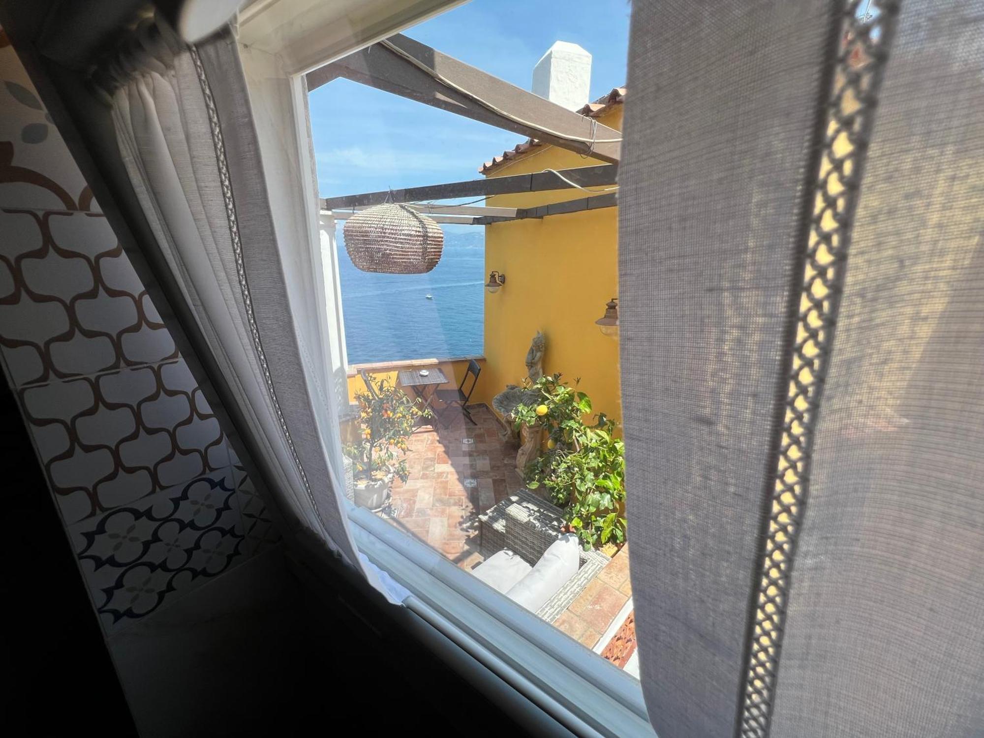 卡普里La Terrazza Sul Mare住宿加早餐旅馆 外观 照片