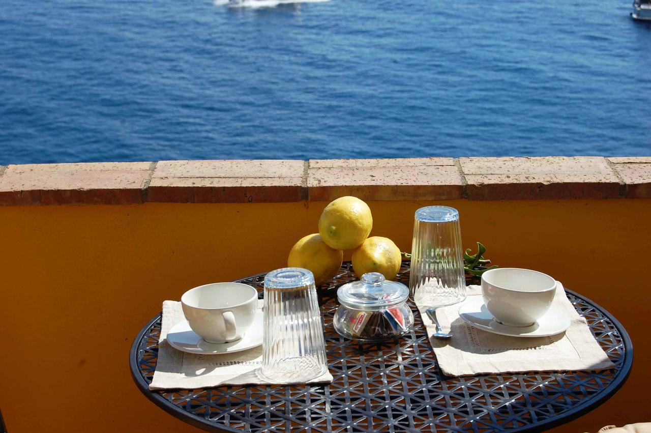 卡普里La Terrazza Sul Mare住宿加早餐旅馆 外观 照片